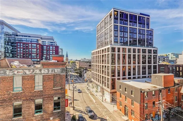 Additional image 35 of 461 Adelaide St Unit 730