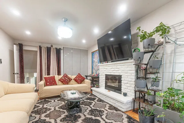 Additional image 27 of 329 Hansen Rd