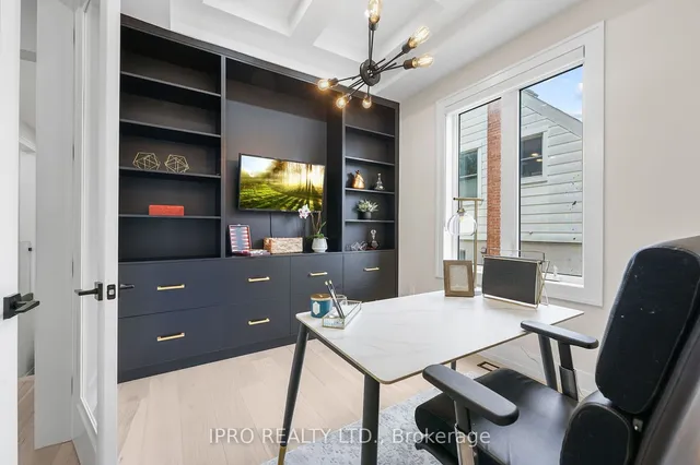 Additional image 5 of 262 Senlac Rd