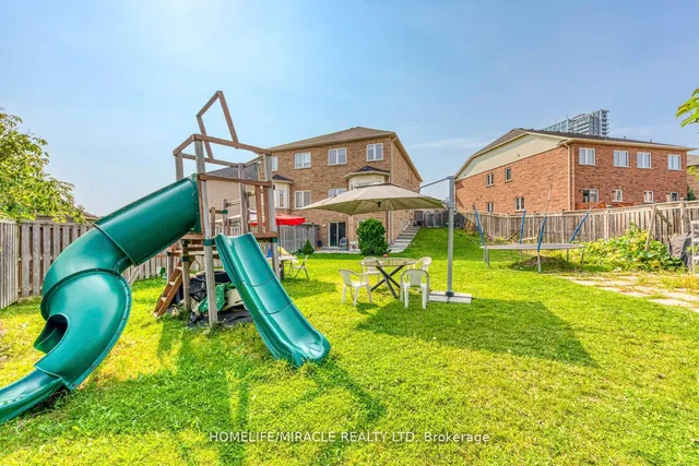 Additional image 39 of 63 Portrush Tr