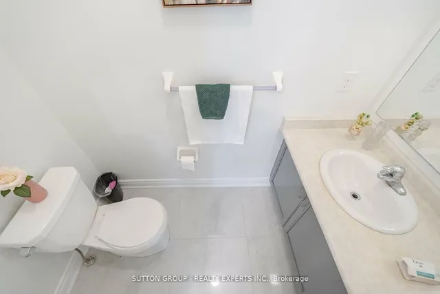 Additional image 15 of 8 Decorso Dr