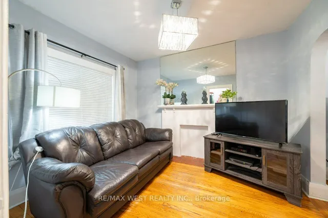 Additional image 12 of 3 Chambers Ave