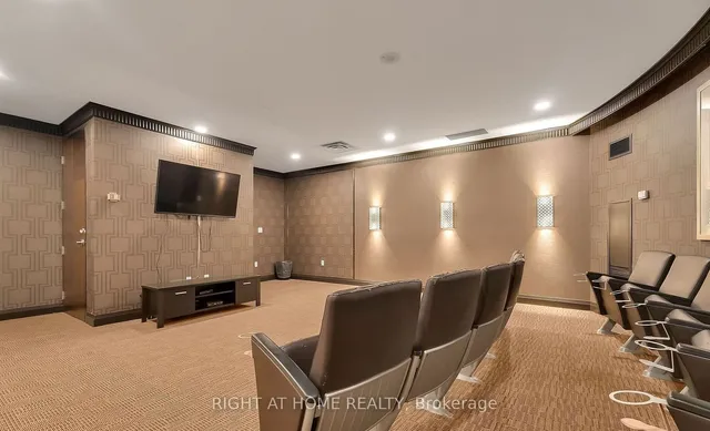 Additional image 5 of 2 Rean Dr Unit 813