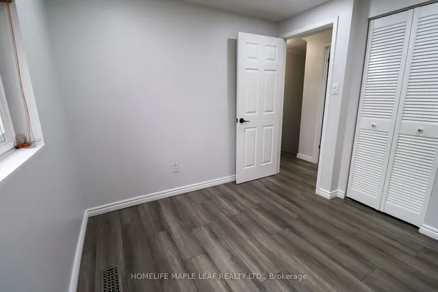 Additional image 30 of 59 Lexington Ave Unit 18