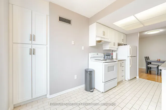 Additional image 21 of 5 Lisa St Unit 1512