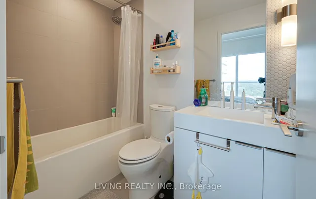 Additional image 28 of 33 Helendale Ave Unit 1512