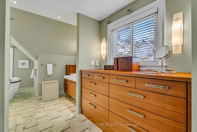 Additional image 18 of 26 Lia Cres