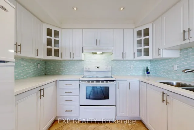 Additional image 10 of 310 Mill St Unit 811