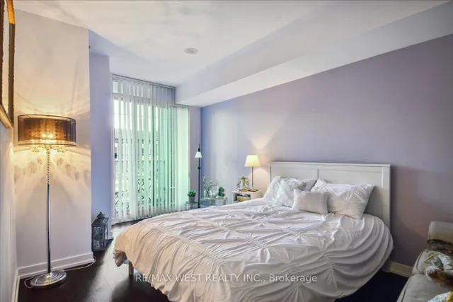 Additional image 12 of 220 George St Unit TH1