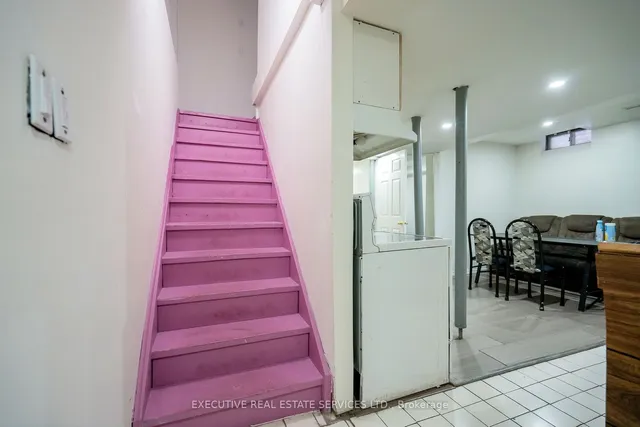 Additional image 30 of 12 Cedarwood Cres