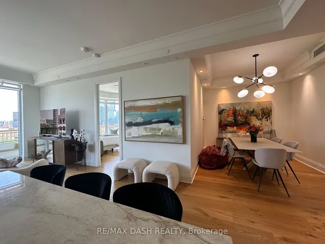 Additional image 25 of 151 Avenue Rd Unit 1002