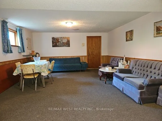 Additional image 16 of 18 Goa Crt