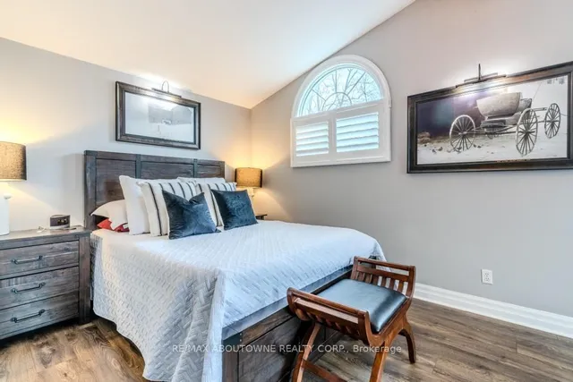 Additional image 23 of 106 ELLIOTT St