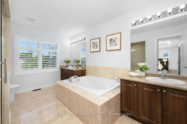 Additional image 20 of 20 Proud Crt