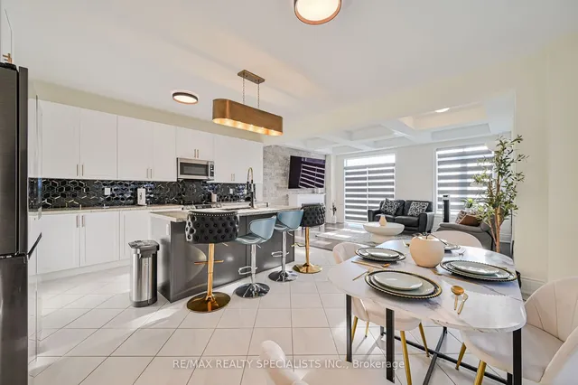 Additional image 9 of 215 Hayrake St