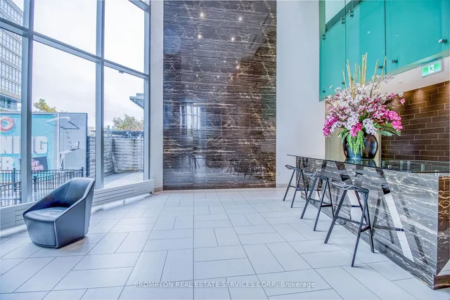 Additional image 3 of 21 ICEBOAT Terr Unit 930