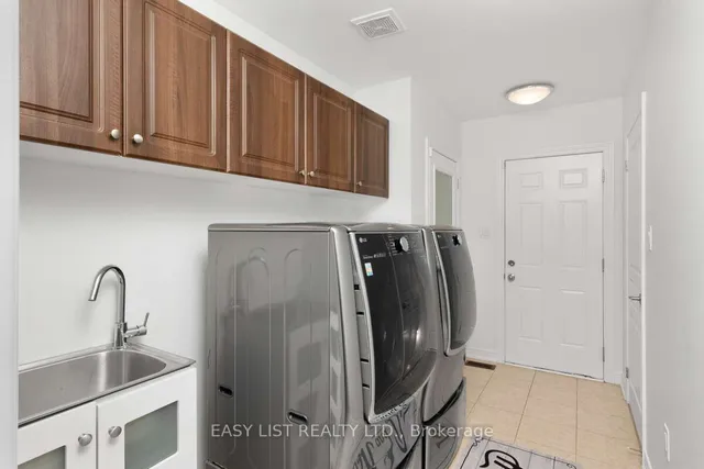 Additional image 14 of 20 Proud Crt