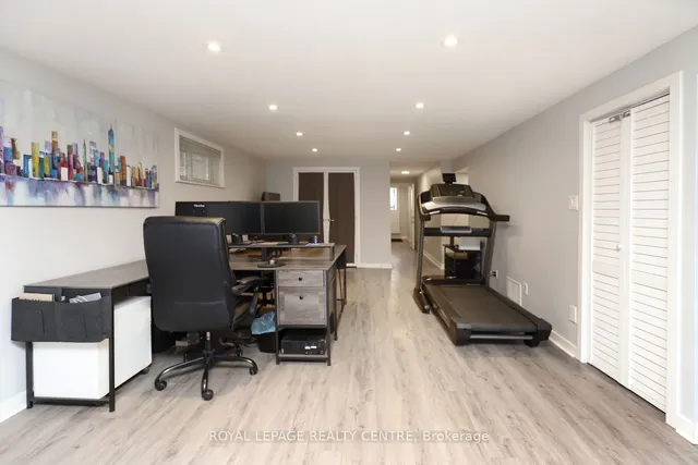 Additional image 26 of 18 Wright St