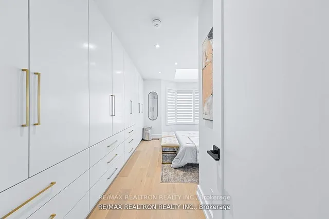 Additional image 15 of 225 Christie St