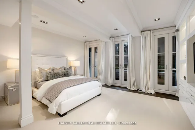 Additional image 36 of 112 Hazelton Ave