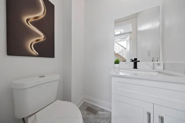 Additional image 25 of 27 Brownville Ave