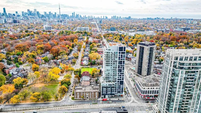 Additional image 40 of 501 St. Clair Ave Unit 301