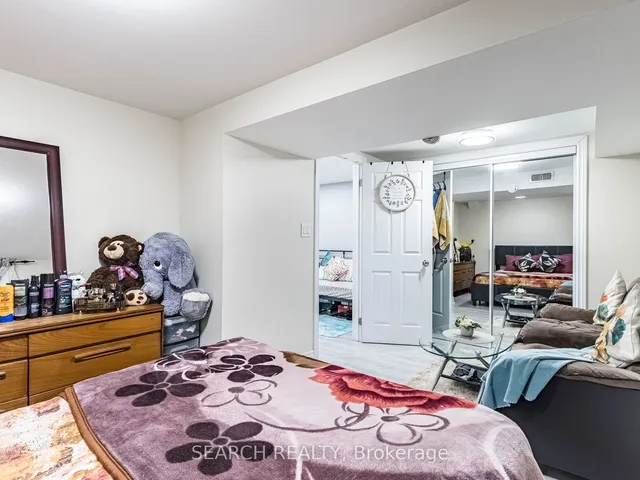 Additional image 37 of 194 Simmons Blvd