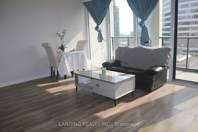 Additional image 14 of 20 Edward St Unit 1910