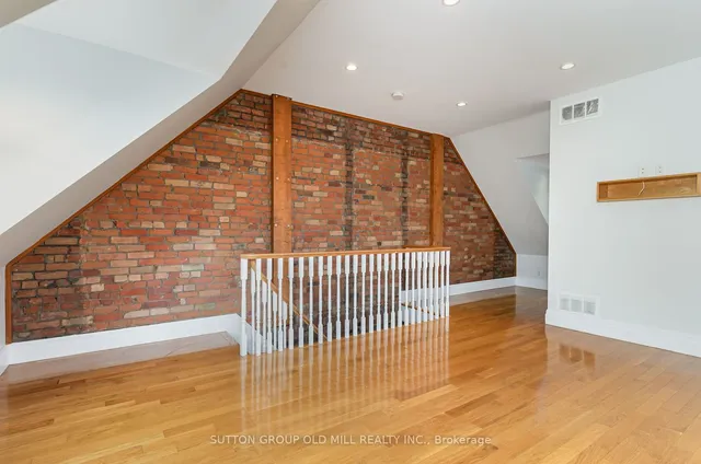 Additional image 19 of 347 Gladstone Ave