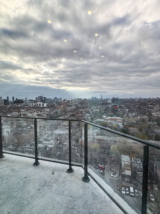 Additional image 12 of 195 McCaul St Unit 1901