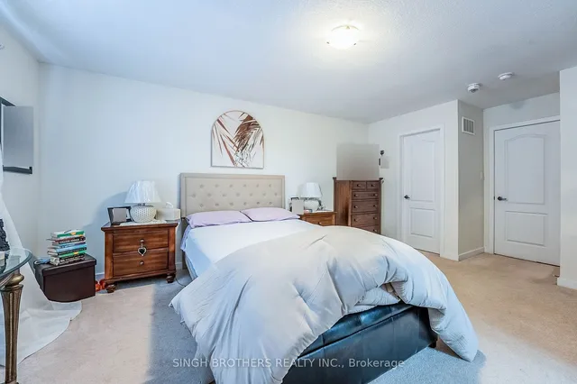 Additional image 13 of 21 Hoover Rd