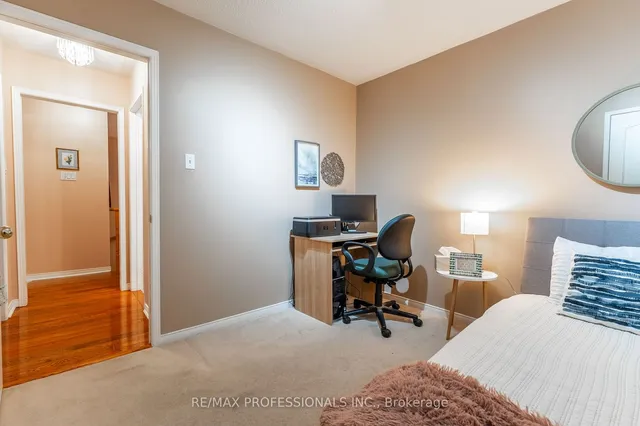 Additional image 21 of 25 Amboise Cres