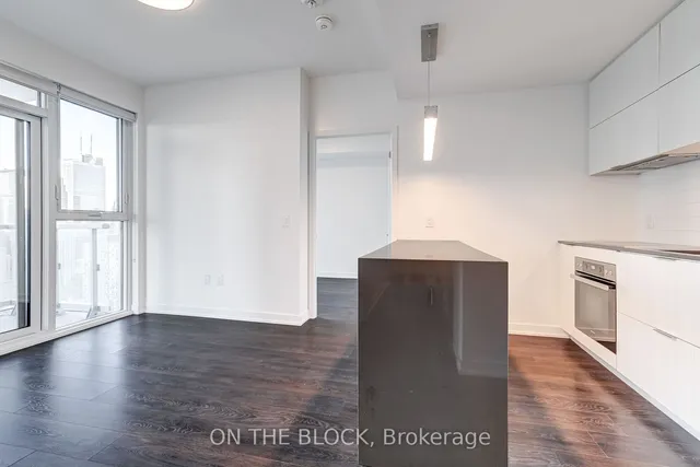 Additional image 4 of 20 Richardson St Unit 3307