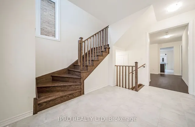 Additional image 32 of 20 Cobriza Cres