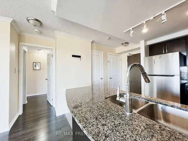 Additional image 11 of 9 George St Unit 811