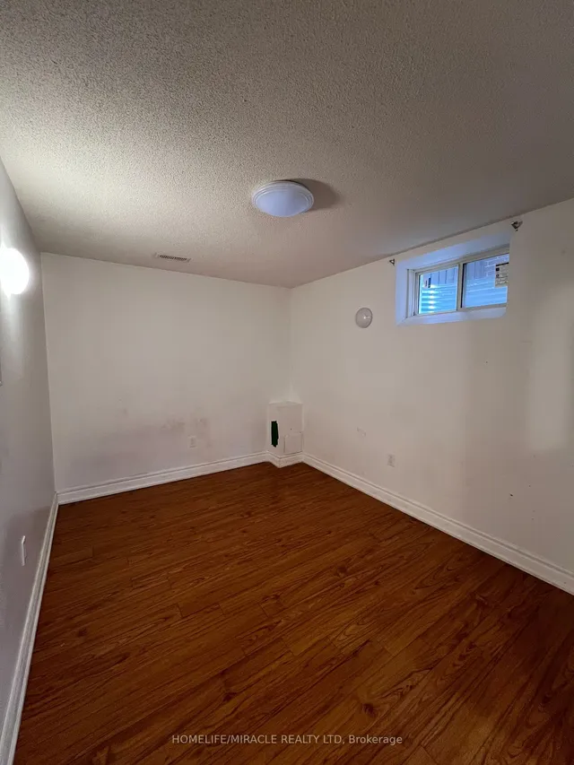 Additional image 32 of 8 Arda Cres