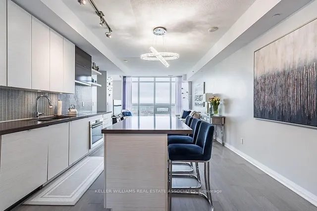 Additional image 9 of 59 Annie Craig Dr Unit 1003