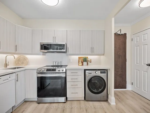 Additional image 10 of 5949 Yonge St Unit 306