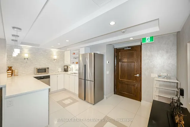 Additional image 26 of 30 Via Rosedale Unit 318