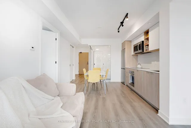 Additional image 18 of 36 Zorra St Unit 320