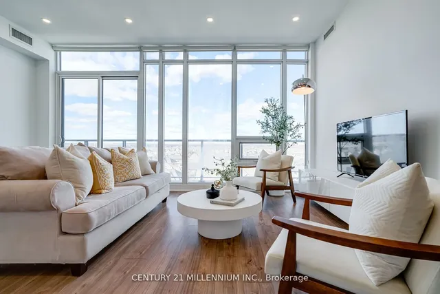 180 Veterans Dr Unit 801