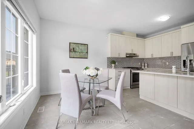 Additional image 19 of 13 Tea Rose Rd