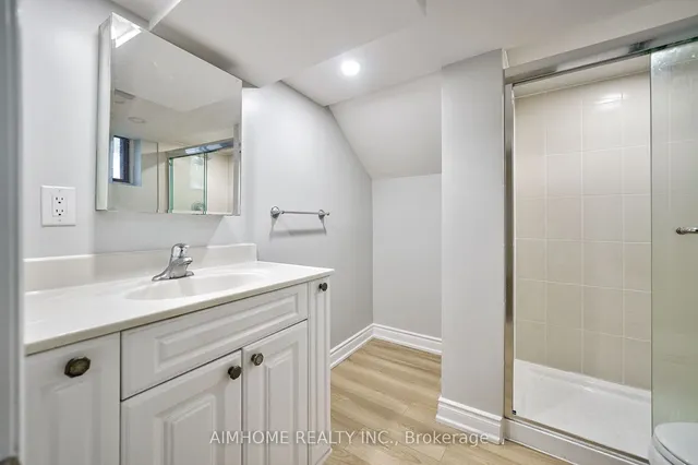 Additional image 30 of 56 Blaisdale Rd