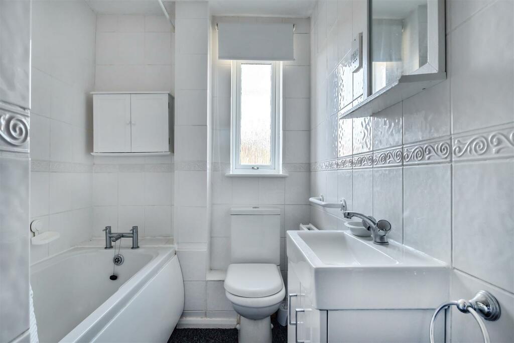 Additional image 8 of Pyatts Corner, Keevil