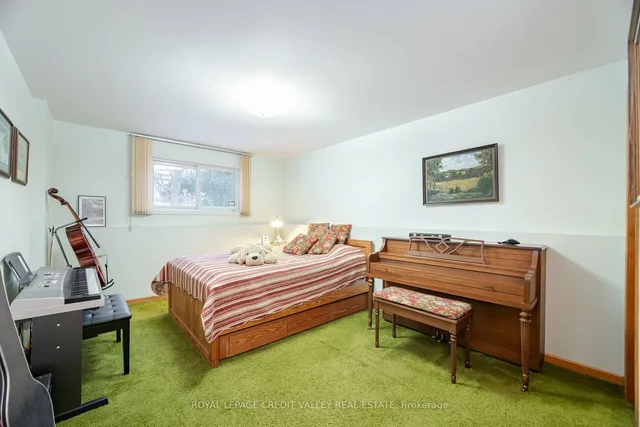 Additional image 27 of 17 Meadowland Gate