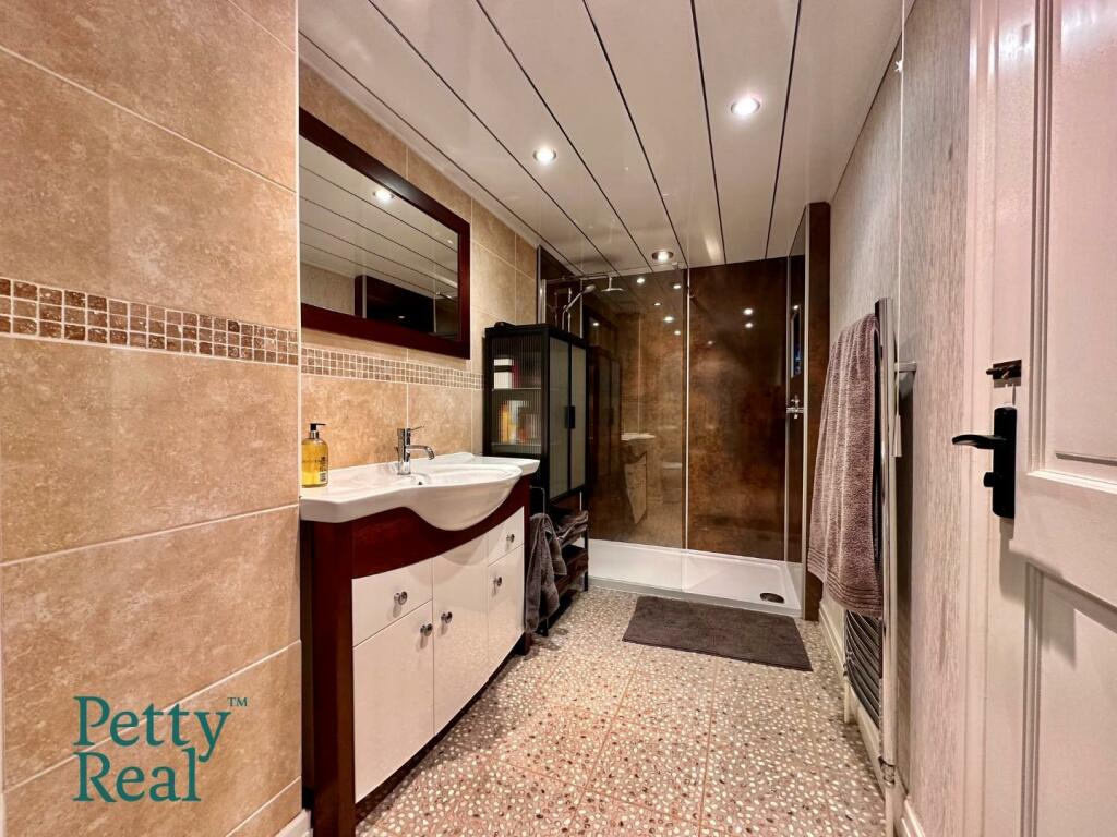 Additional image 8 of Southfield Lane, Southfield