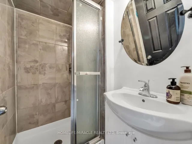 Additional image 28 of 24 Franklin Crt Unit 3