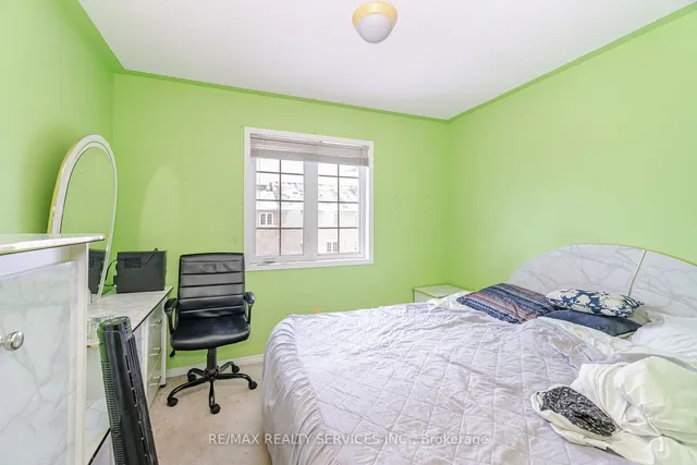 Additional image 22 of 77 Winners Circ