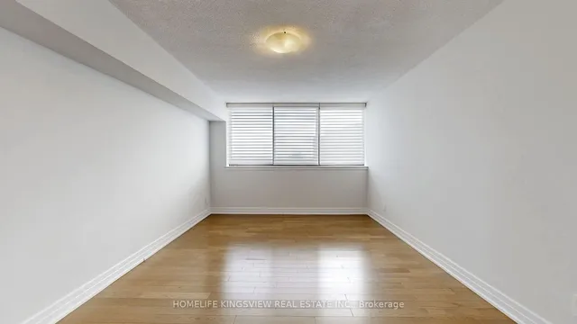 Additional image 17 of 40 Richview Rd Unit 1607