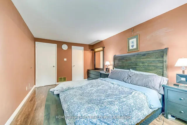 Additional image 21 of 42 Sandringham Crt